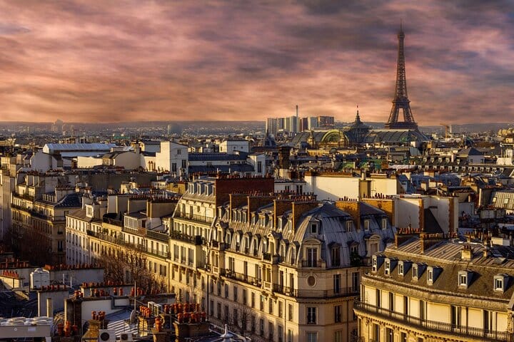 4 hours Paris VIP Private Tour with exclusive guide and driver both 9