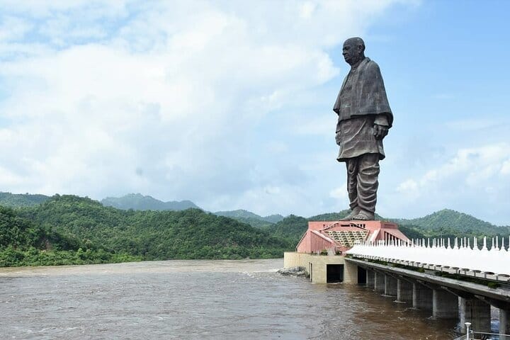 Ahmedabad to Unity Heights: Heritage and Nature Expedition