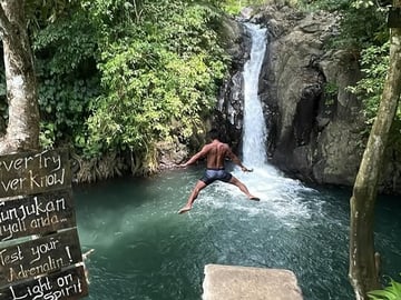 Aling Aling Waterfall Tour Packages