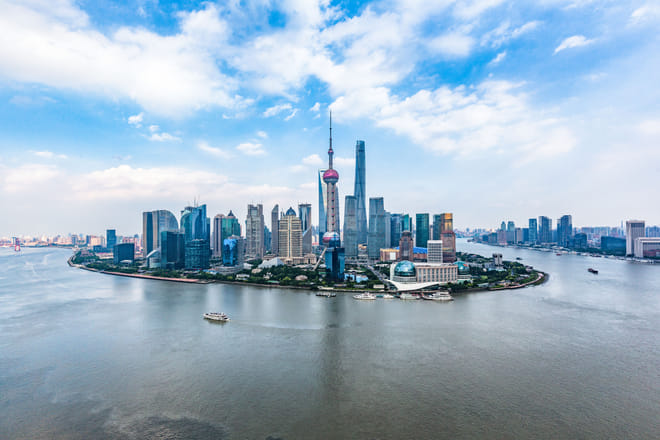 Private Layover Day Tour in Shanghai: Bund, Yu Garden, Xintiandi and more 2
