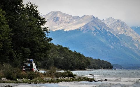 4WD Off-Road Adventure to Fagnano Lake from Ushuaia