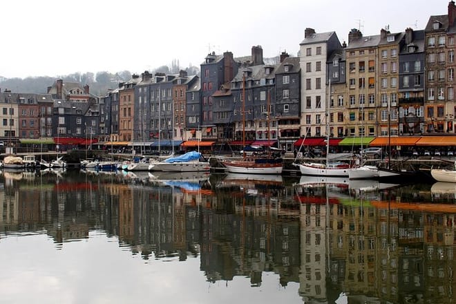 Honfleur Private Walking Tour With A Professional Guide photo 2