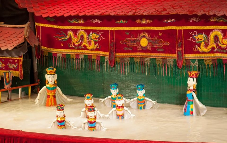 Hanoi Night Tour with Water Puppet Show Experience