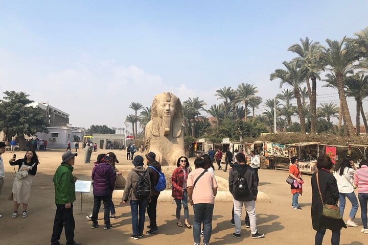 Saqqara Pyramids & Dahshur Pyramids and Memphis Tour With Lunch