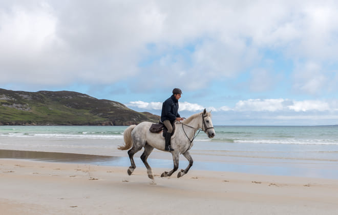 Beach & countryside horse riding. Donegal. Guided.  photo 4