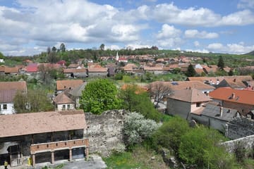 Cultural and Geological Day Tour from Brașov to Racoș