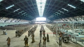 Private Tour: 2-day Xi'an trip from Beijing by flight & bullet train