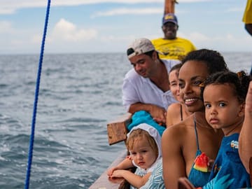 Safari Blue Experience - Unforgettable Day Out At Kwale Island