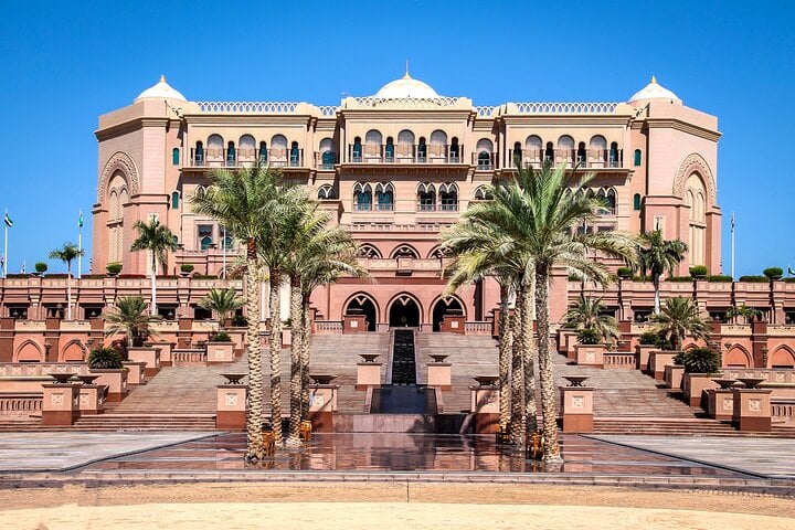 Private - Half Day with Louvre and Qasr Al Watan  10