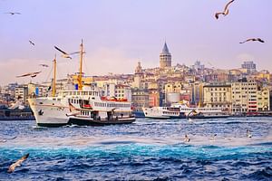 Istanbul: Spice Market and Bosphorus Tour 