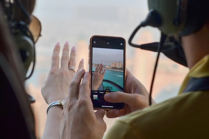 Abu Dhabi Aerial Adventure with 30-Minute Helicopter Ride 3