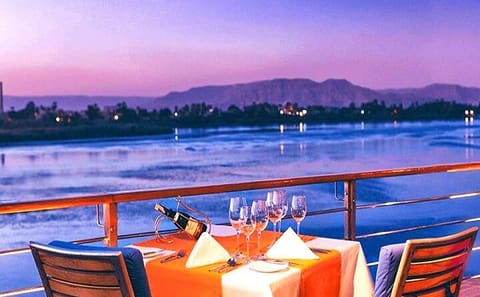 5-Day Private Nile Cruise Tour from Luxor to Aswan