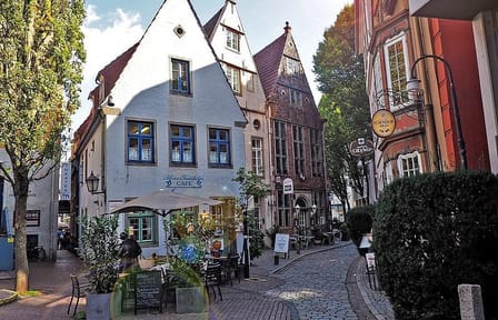 Guided Walking Tour of Bremen's Historic City Center