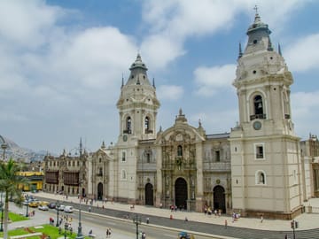 9-Day Essential South Tour: Lima, Cusco, and Aguas Calientes