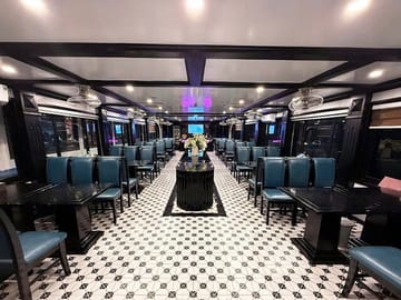 Alova Premium Cruise Halong Day Tour with Buffet Lunch and Cave