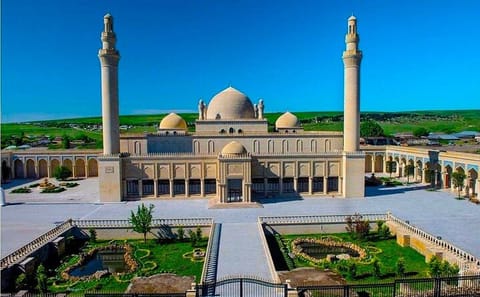 9-Day Private Tour of Azerbaijan's Heritage and Nature