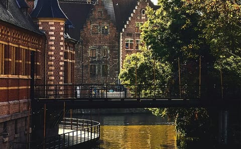 Private 2-Hour Historical Walking Tour of Ghent