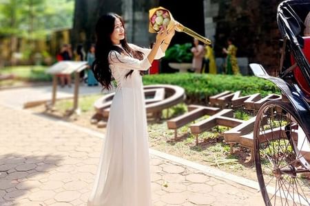 Hanoi Instagram Photo Tour: Ao Dai And Rickshaw Ride