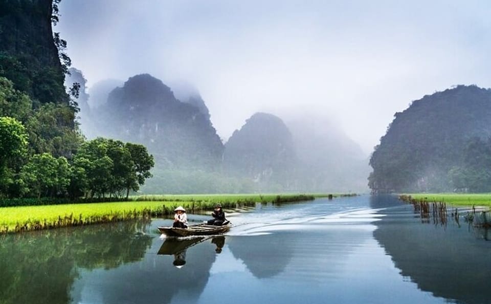 Ninh Binh Day Trip: Explore Hoa Lu, Tam Coc, and Mua Cave