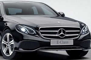  Dublin Airport To Ballsbridge Dublin 4 Private Luxury Car Transfer