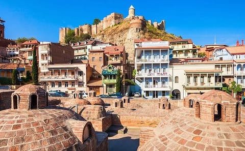 Private 5-Day Walking Tour of Ananuri and Gudauri, Georgia