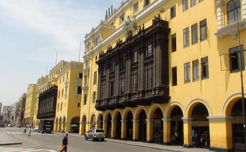 Small-Group Cultural City Tour of Lima, Peru
