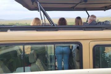 5-Day 4x4 Adventure Tour of Lake Nakuru and Maasai Mara
