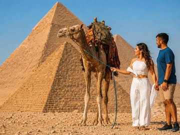 Private 2-Day Tour of Cairo's Pyramids and Nile Cruise