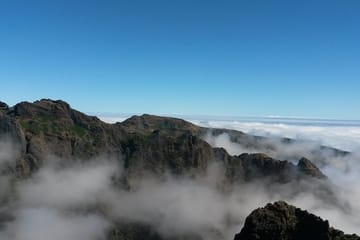 Private 4x4 Tour of Sea Cliffs and Mountains in Madeira