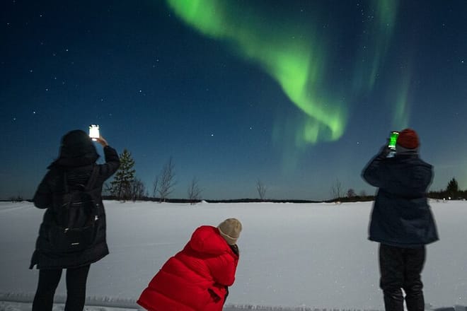 Rovaniemi: Insider Guaranteed Northern Lights Tour