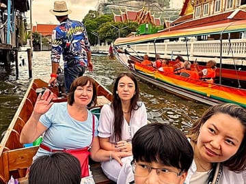 Discover Bangkok: Culture, Michelin Street Food & Evening Cruise