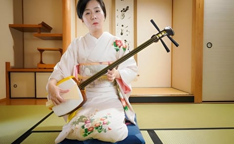 Shamisen Experience in Tokyo