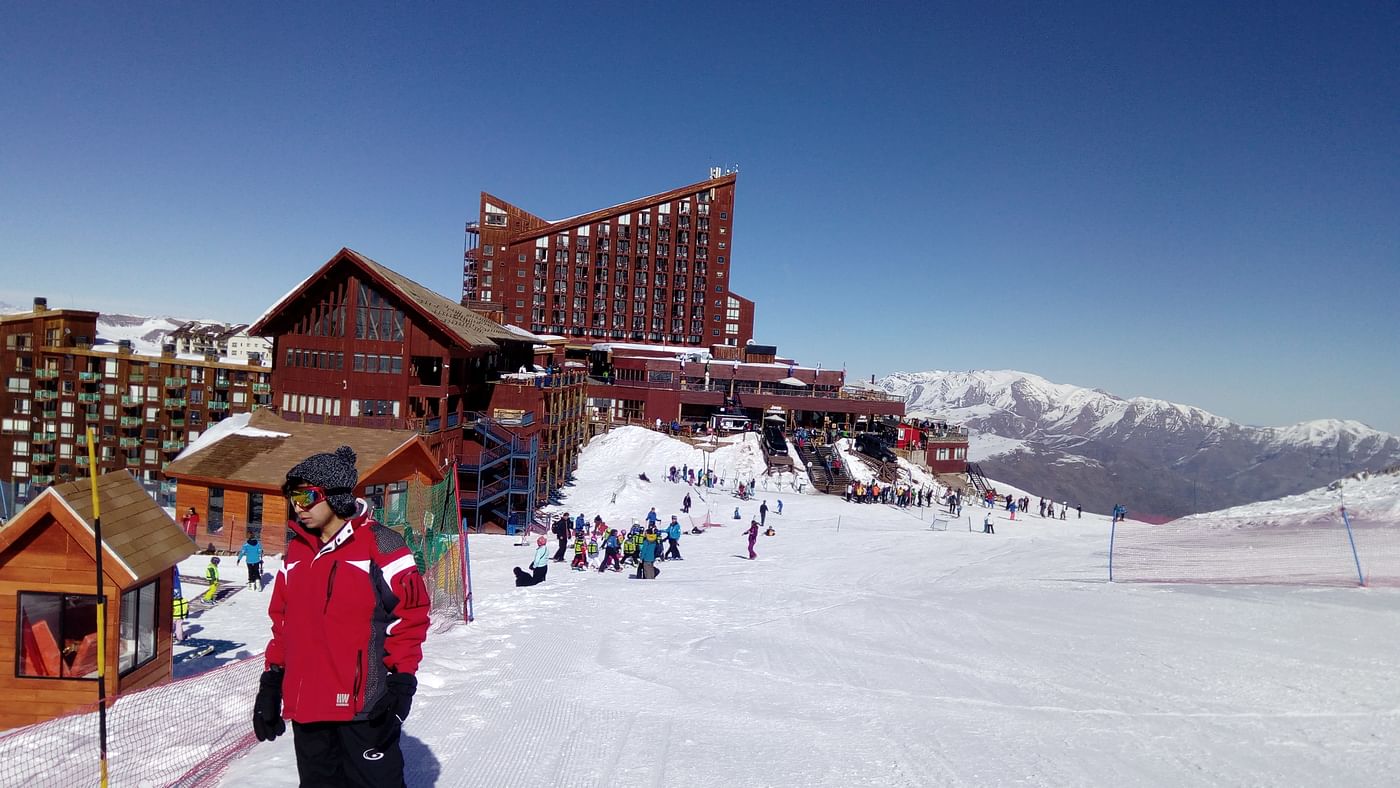 Private Ski Adventure at Valle Nevado & Farellones from Santiago