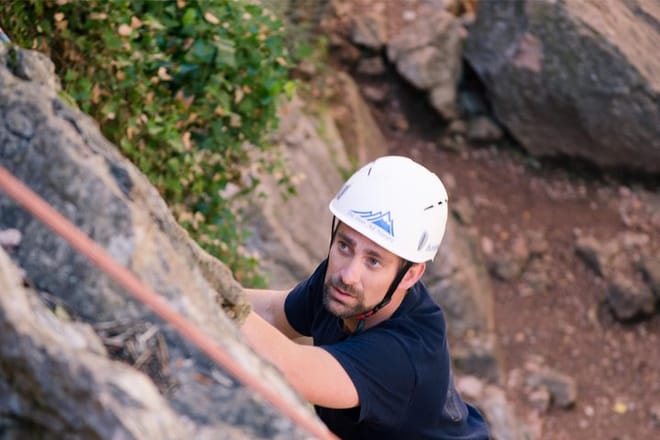 Climbing in Arr&aacute;bida