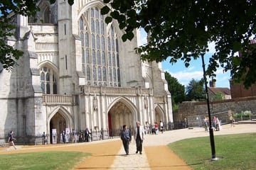 Private Tour of Windsor Castle, Stonehenge & Winchester Cathedral