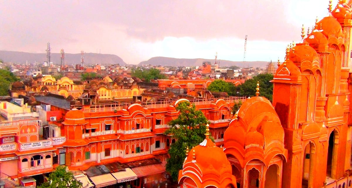 Jaipur Day trip from Delhi by Private AC Vehicle.