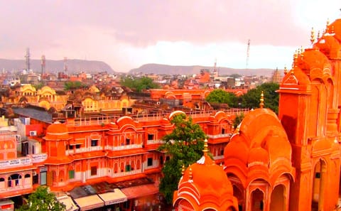 Private Day Trip to Jaipur from Delhi with Local Guide