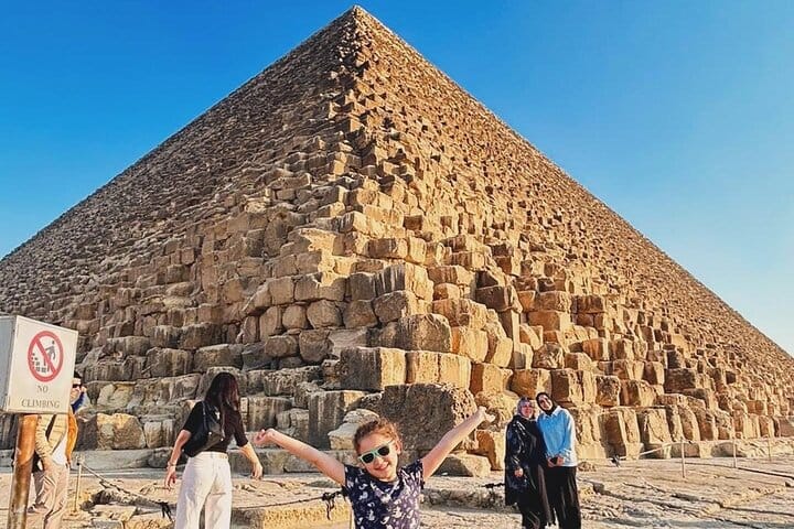 Cairo Day Tour Quad Ride, Cruise Dinner & Khan El Khalili Bazaar