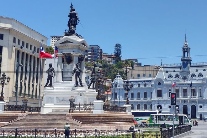 Small Group Best Deal: Viña del mar - Valparaiso - Casablanca Valley And Maipo Valley Wineries in Two Days from Santiago photo 3