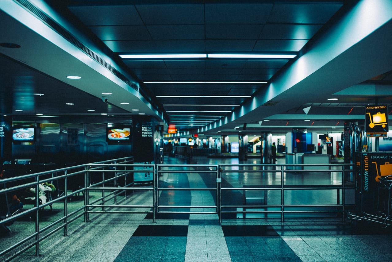 Transfer Airport -> Hotel in Reykjavík and Hotel in Reykjavík -> Airport