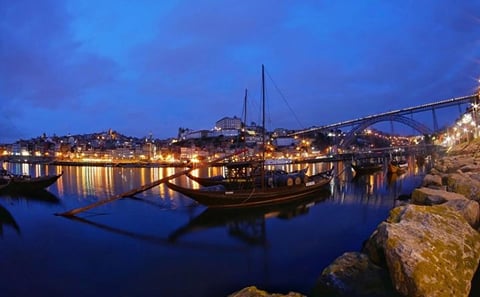 Porto Heritage Night Tour With Fado Show And Dinner Included