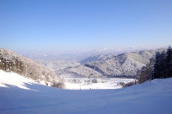 Winter Adventure in Takayama: Snow Activities Tour 2