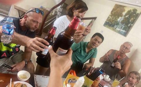 Hanoi Street Food Walking Tour with Local Tastings