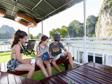 Boutique Cruises to Cat Ba Island & Lan Ha Bay from Hanoi (2D1N)