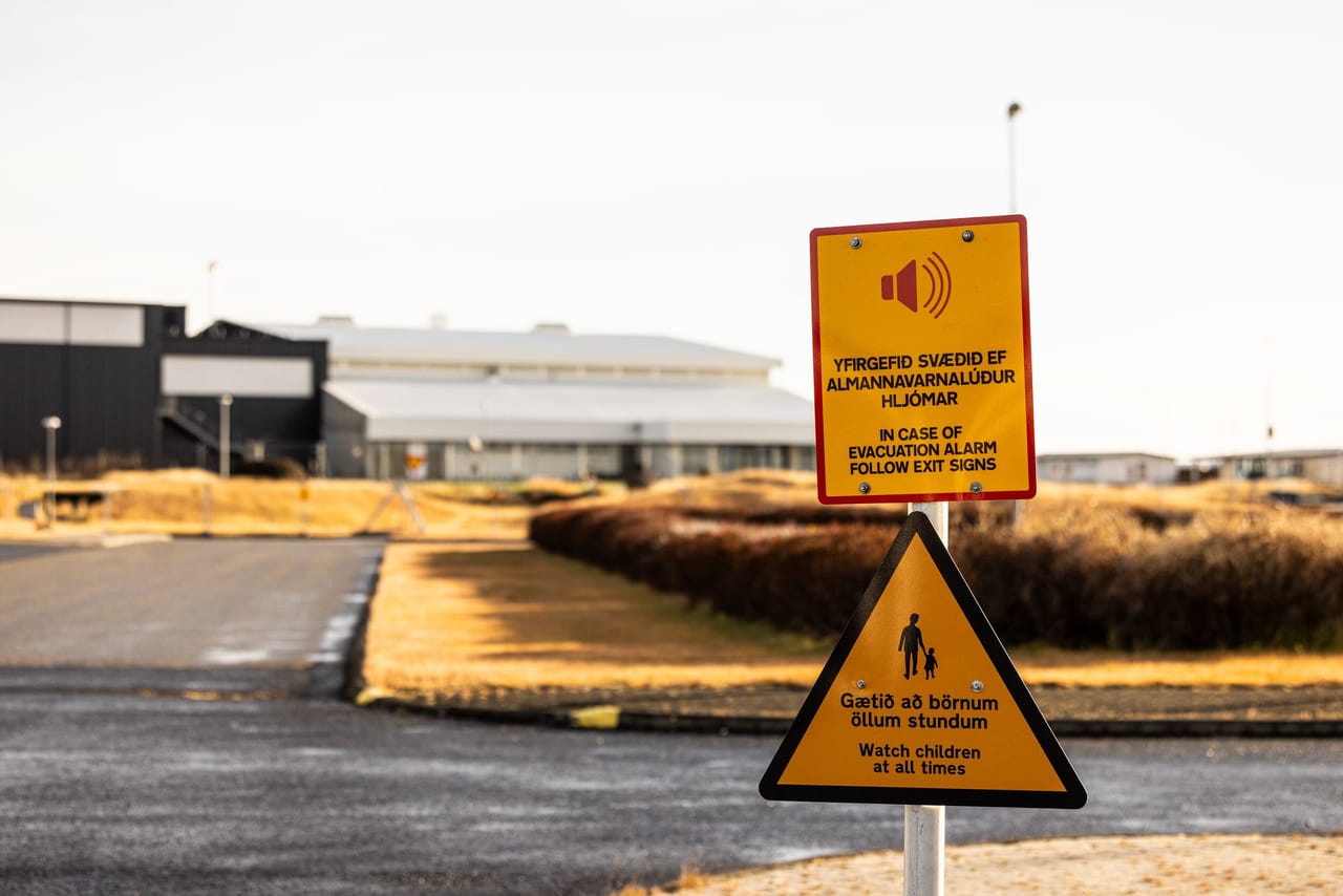 Volcanic Wonders with Grindavik Visit 4