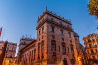Barcelona Ghost Tour: Gothic Quarter Game (La Rambla, Barcelona Cathedral, etc) 7