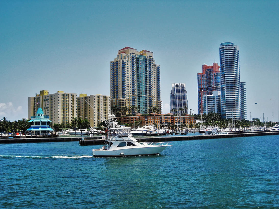 Ultimate Miami Scenic Boat Adventure : Celebrity Mansions, Panoramic Skyline with optional Miami Beach Pick-up 4