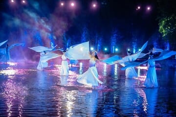 Cultural Tour of Hanoi with Local Market and Light Show