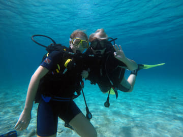 Private Beginner Scuba Diving Experience in Athens