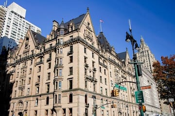 New York Contrasts Tour + Upper & Lower Manhattan Spanish/English